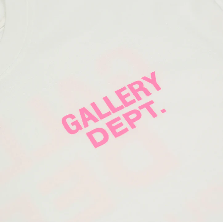 Gallery Tee Pink - Image 4