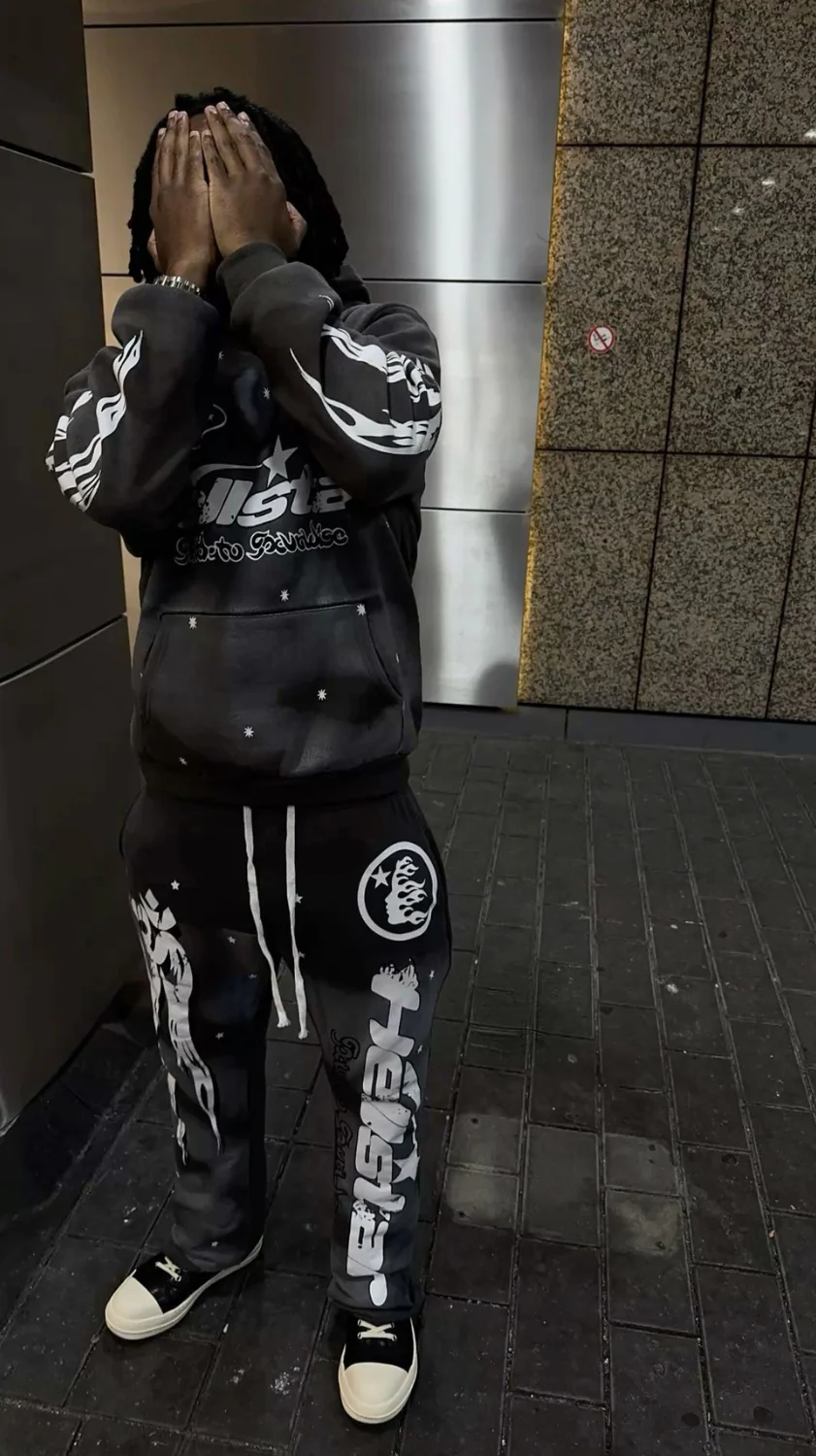 Star Tracksuit - Image 4